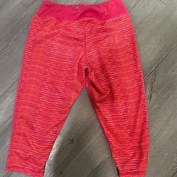 Workout capri bundle  - Picture 6 of 7